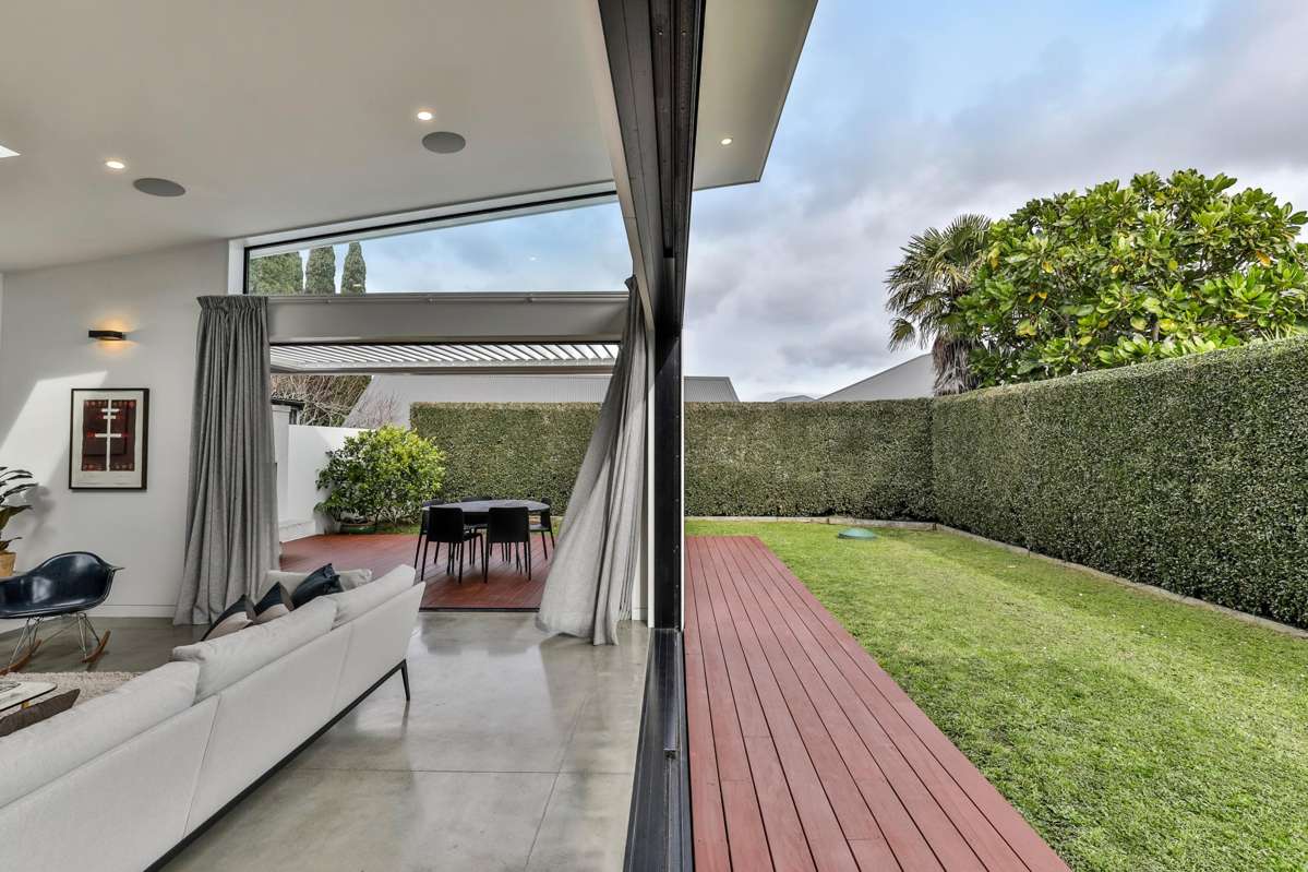 48 Murdoch Road_2