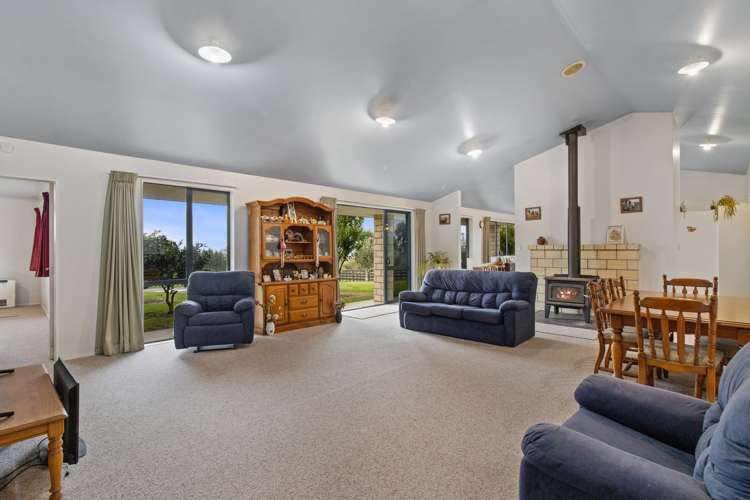 800 Tuhikaramea Road Ngahinapouri_8