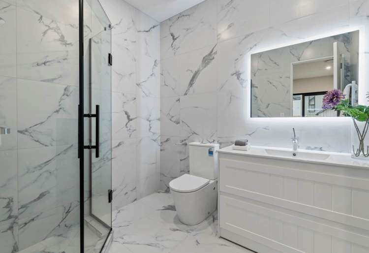 12 Woodacre Street Flat Bush_18