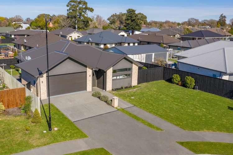 15 Franklin Crescent Lincoln_16