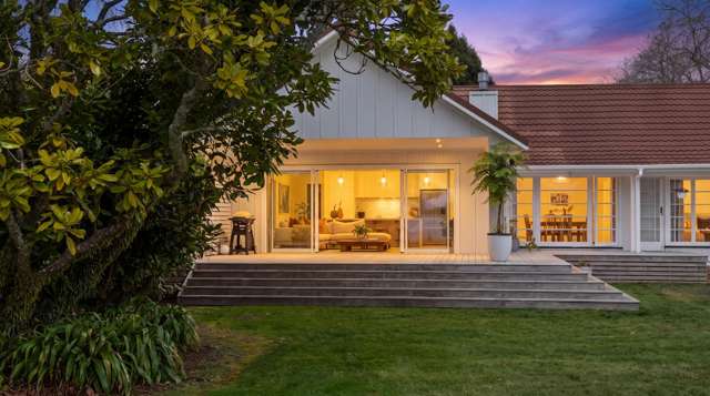 6 Cooper Avenue Holdens Bay_1