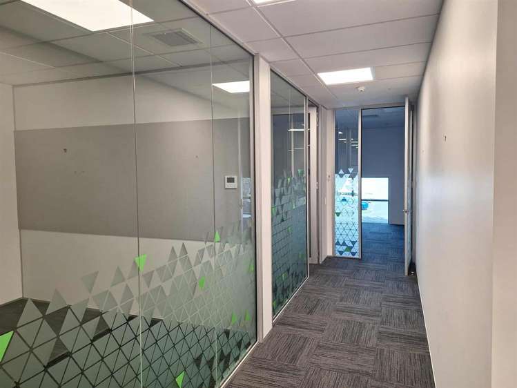 92 Russley Road Russley_7