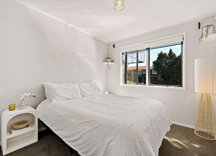 3 Rehia Road Massey_18