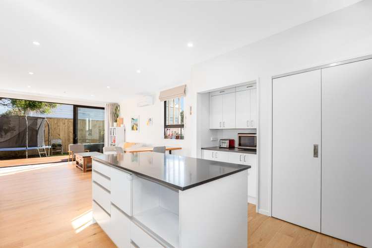 16A Inglis Street Seatoun_5