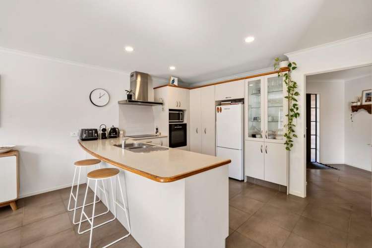 8 Tomika Crescent Papamoa_9