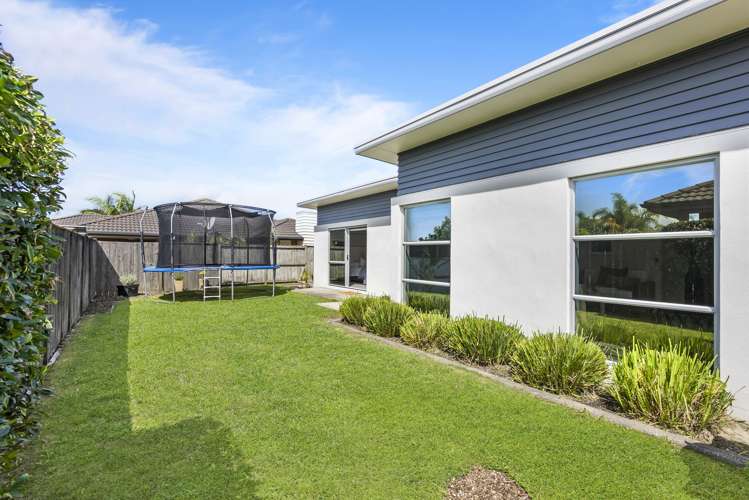 9 Columbia Crescent Beachlands_24