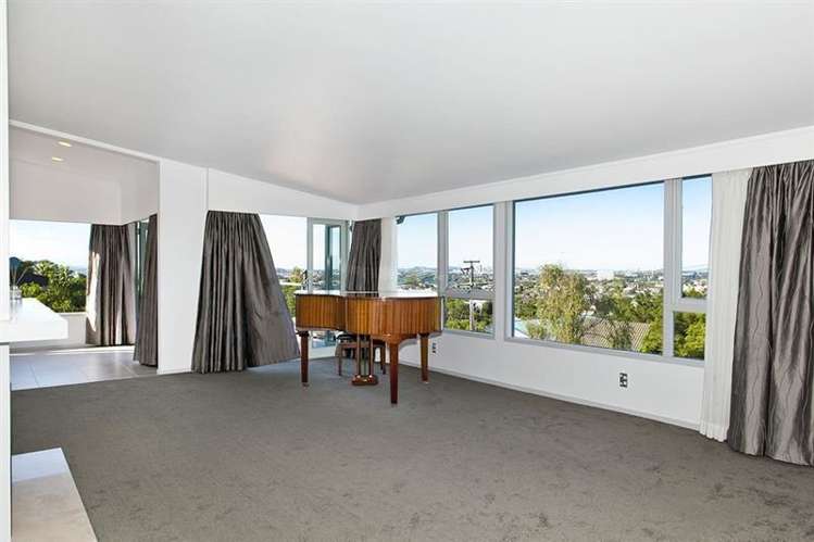 63 Seaview Road Castor Bay_20