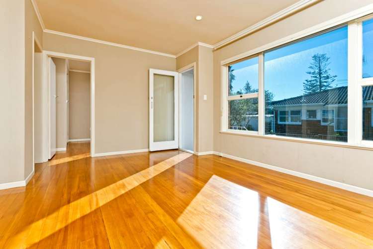 3/5 Esmonde Road Takapuna_3