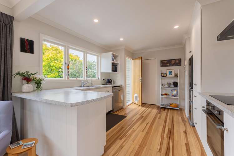 38 Gray Avenue Paraparaumu Beach_8