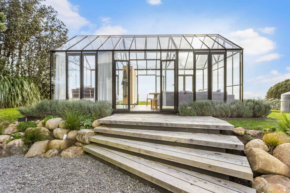 216 Constable Road_2