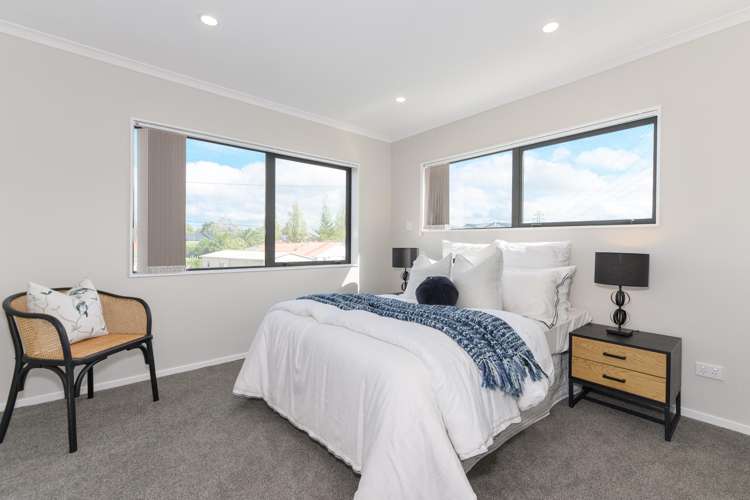 1/30 Calvert Avenue Mangere_9