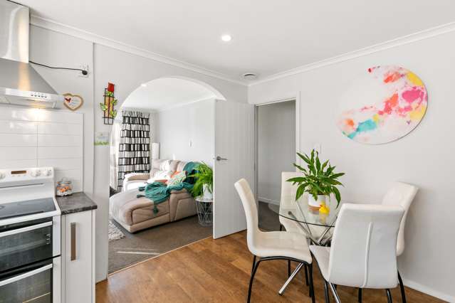 62 Main Road Wainuiomata_3