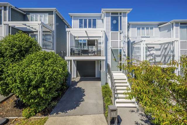 11 Manawatere Way Flat Bush_1