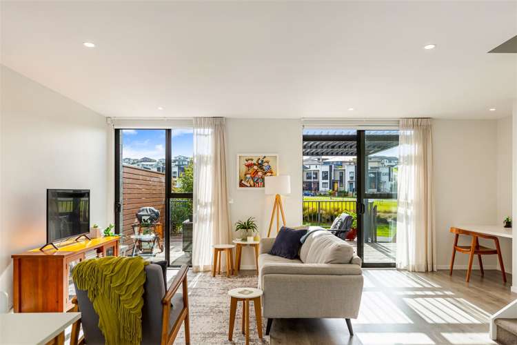 63 Bonair Crescent Silverdale_9