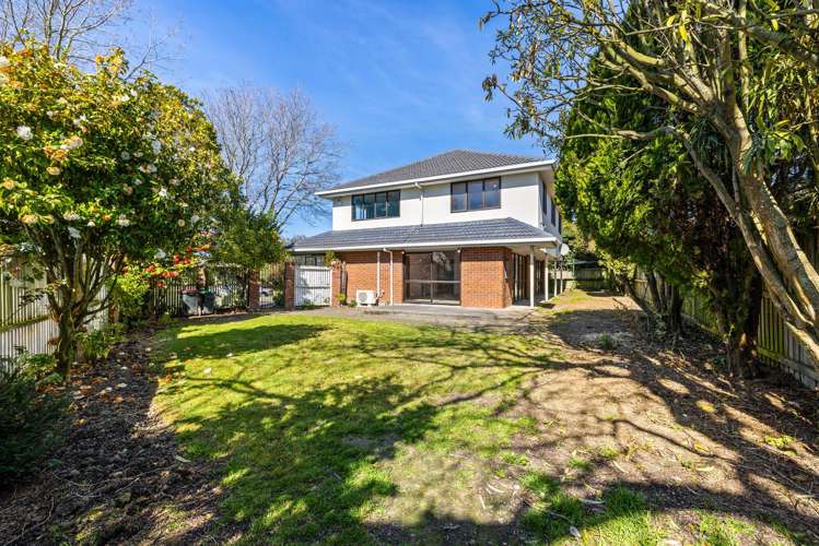 13 Broadfell Avenue Avonhead_16