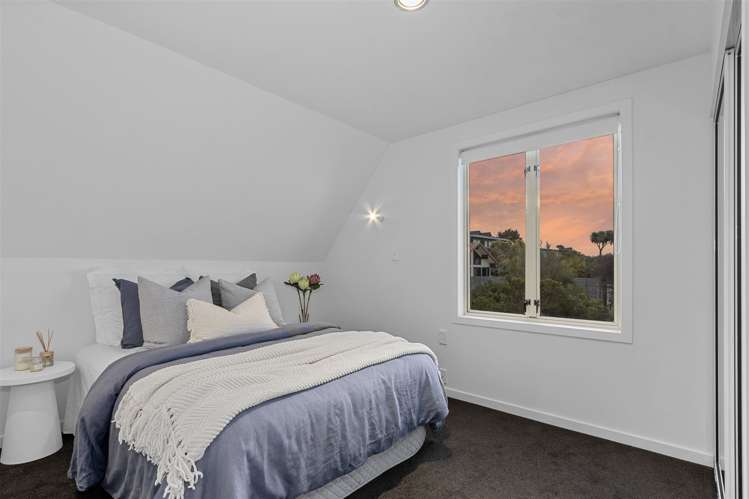 239 Cannon Hill Crescent Mount Pleasant_16