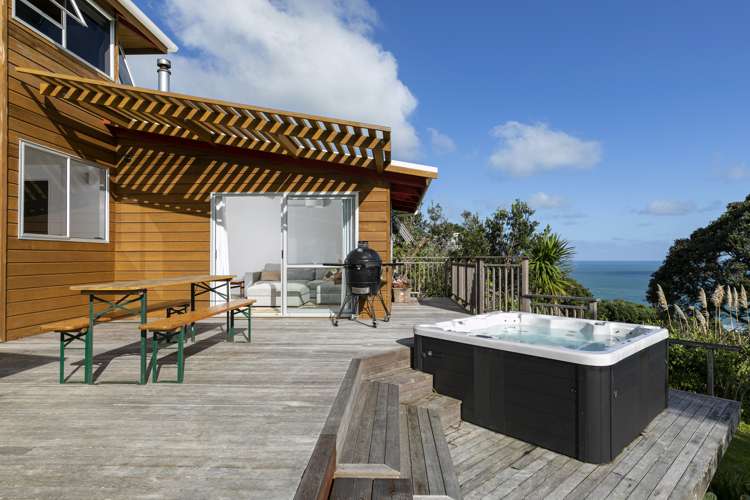 5 Ngatira Road Muriwai_6