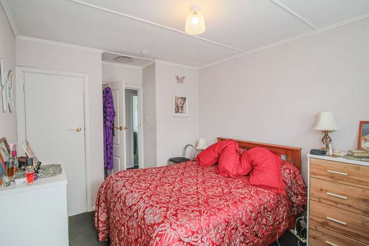 70 Adamson Crescent Glengarry_13