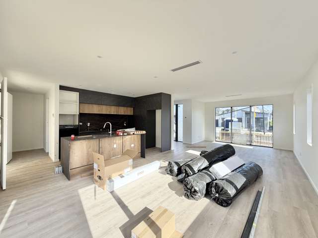 25 Tukutata Crescent Milldale_4