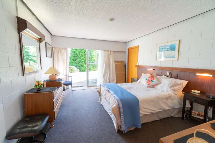 13 Burnby Place Te Anau_5