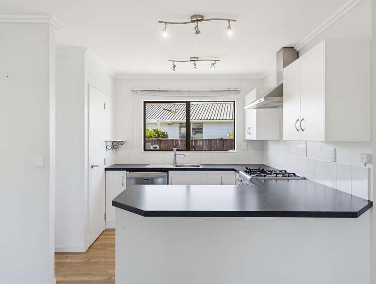 22 Peter Hall Drive Kelvin Grove_3