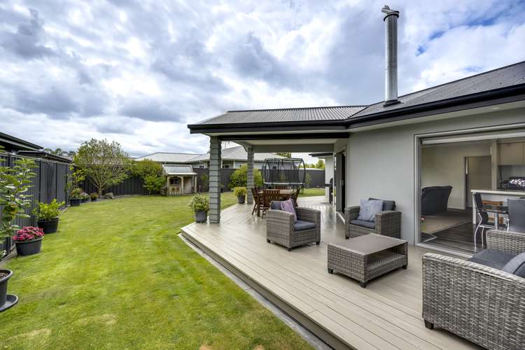 17 Waitaki Way Poraiti_9