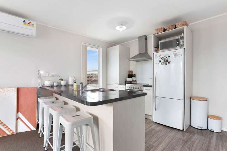 38 Hobart Crescent Wattle Downs_7