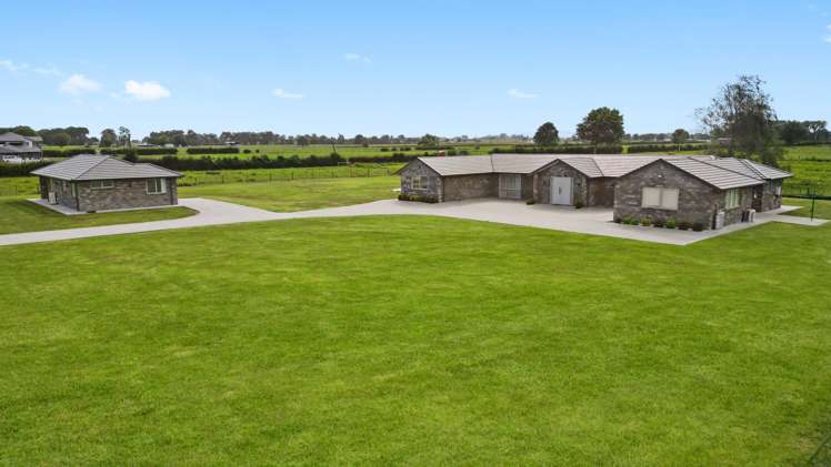 385 Greenhill Road Puketaha_0