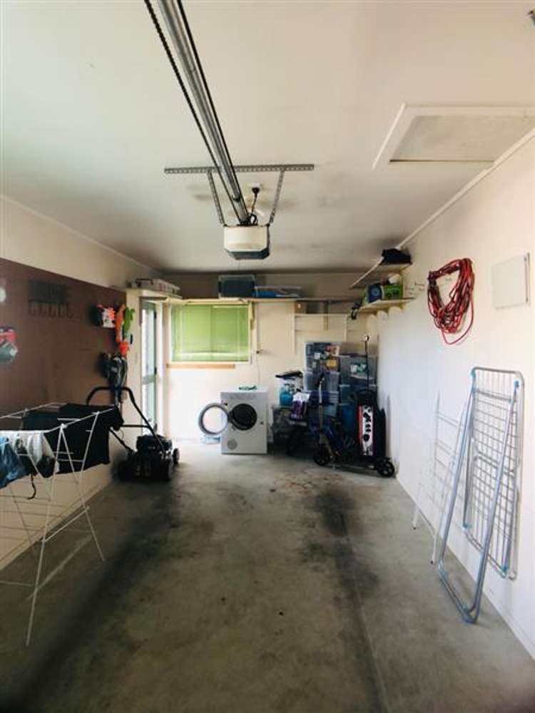 301 Glengarry Road Glen Eden_3