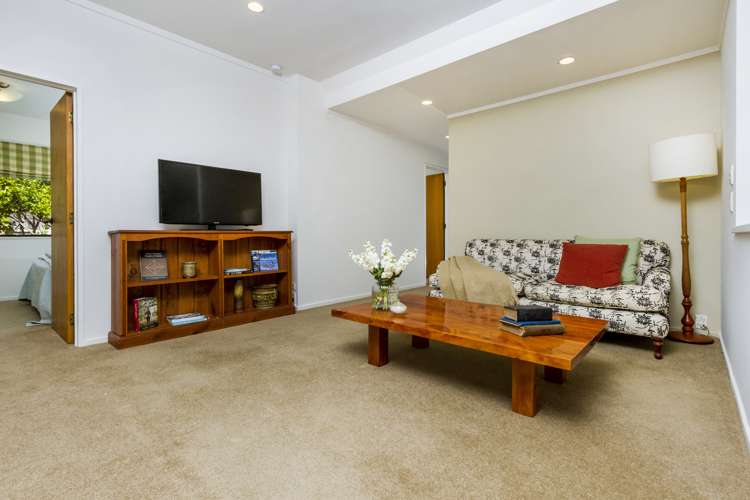 1/30 Uppingham Crescent Hillcrest_23