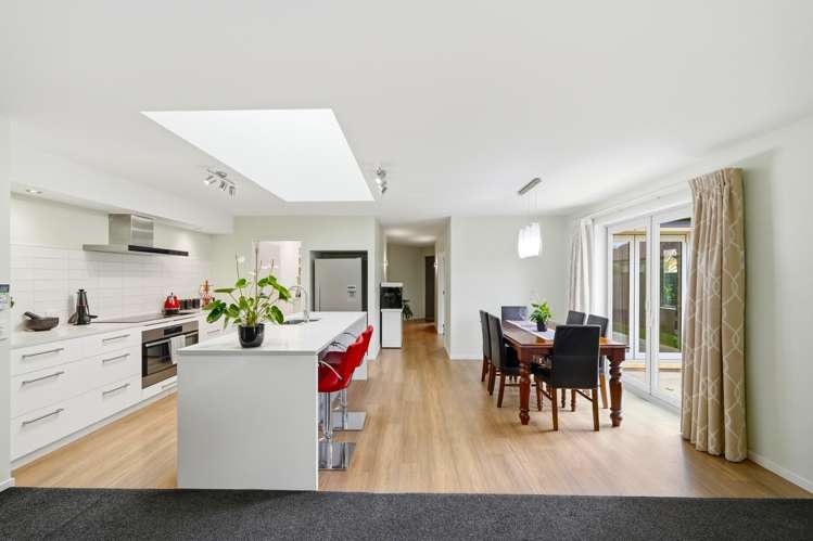 20 Churchill Drive_2