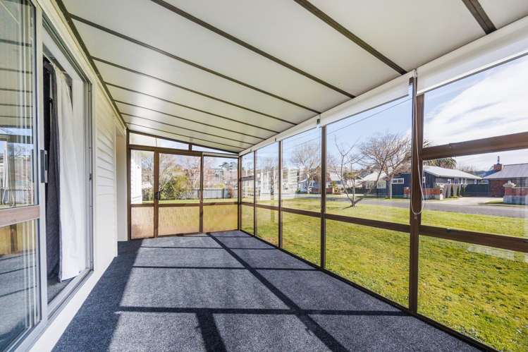 2 Harford Street Feilding_17