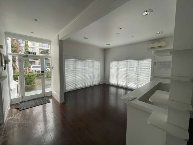 532 Parnell Parnell_1