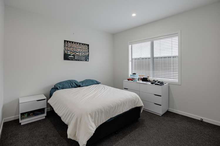 35 Arihi Crescent Frimley_7