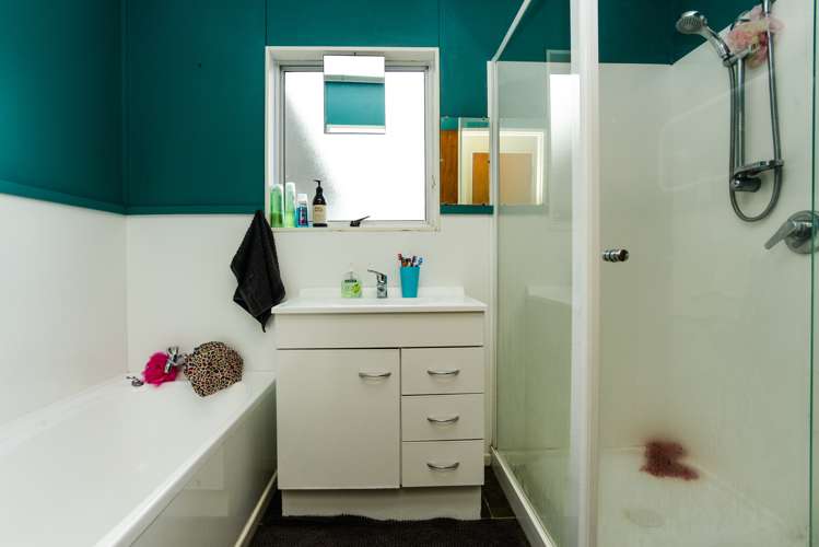 6 Latham Stubbs Crescent Waipawa_14