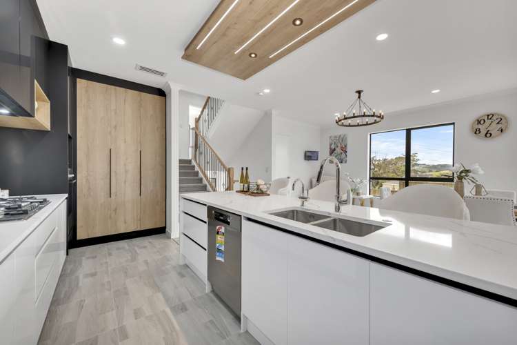 2a Ballyalton Crescent Flat Bush_5