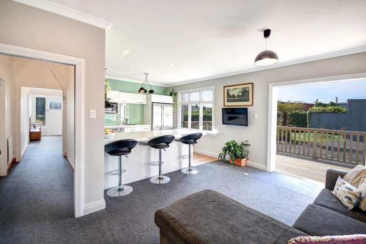 2 Mission Hills Drive Poraiti_10