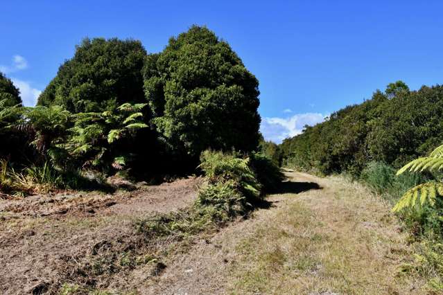 37 South Terrace Road Karamea_2