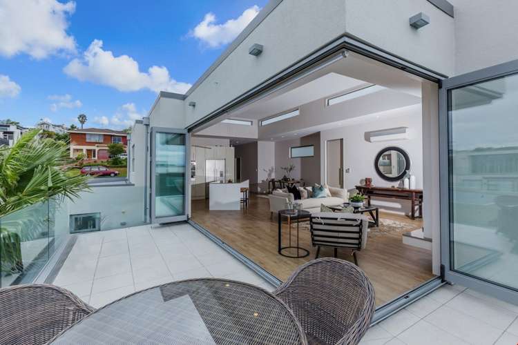 6 Marama Street Castor Bay_7