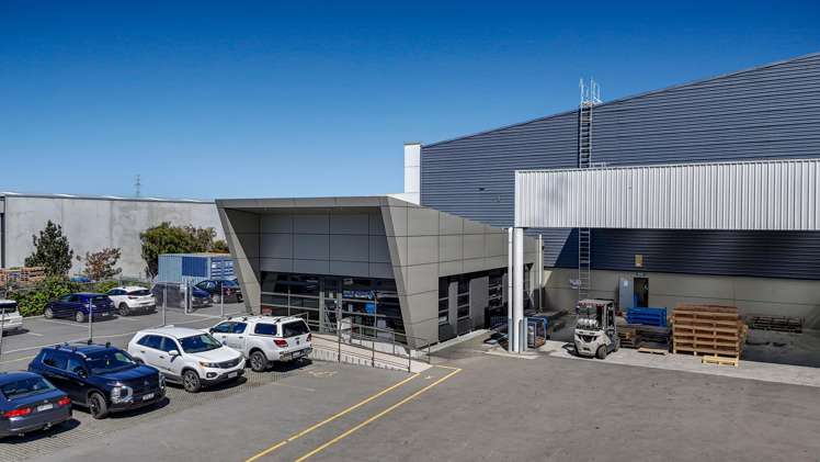 15 Connaught Drive Islington_1