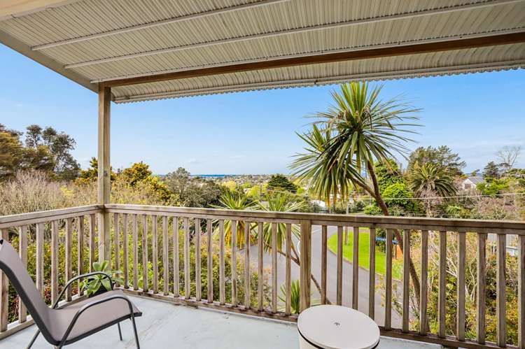 108 Takahe Road Titirangi_17