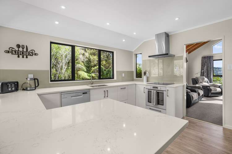 5/99 Horoeka Street Stokes Valley_12