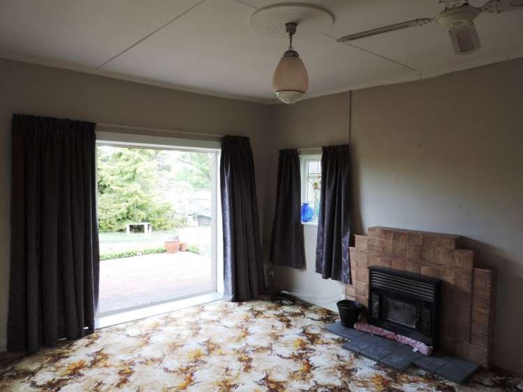 18 White Road Omakau_5