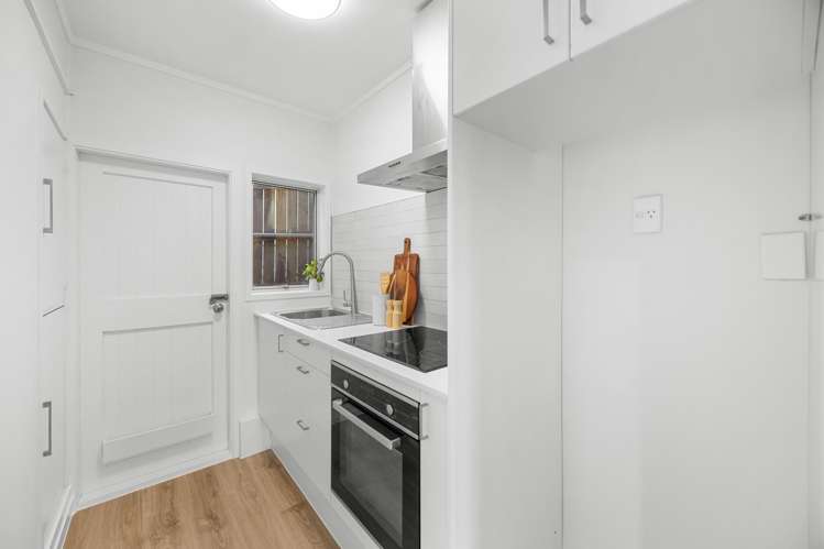 14 Withers Road Glen Eden_14