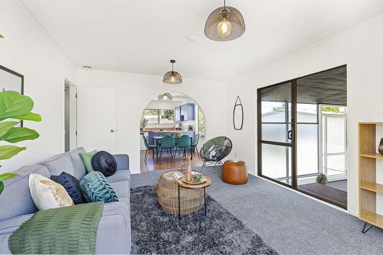 24 John Witton Drive Crofton Downs_6