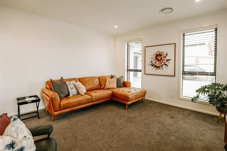 43 Katania Heights Brightwater_11