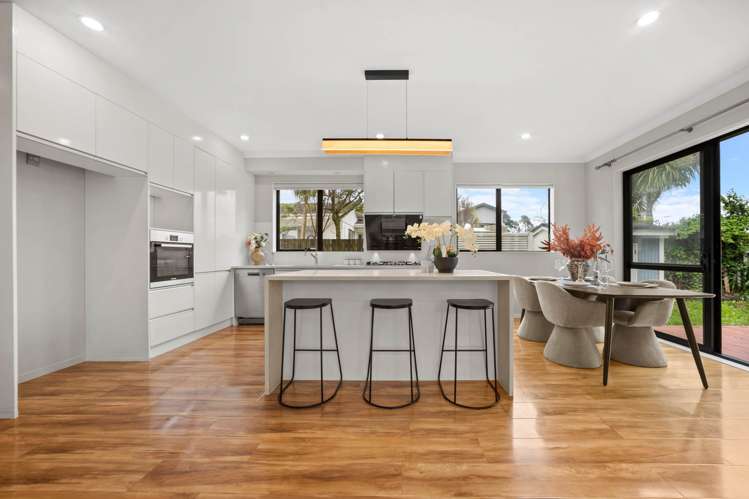 324A Royal Road_5