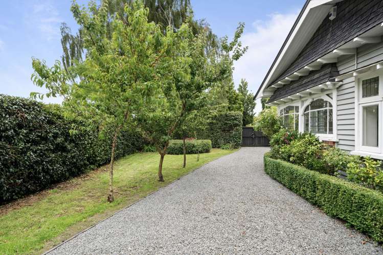 52 North Parade Richmond_29