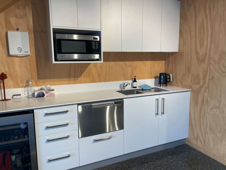 431 Lower Queen Street Richmond_5