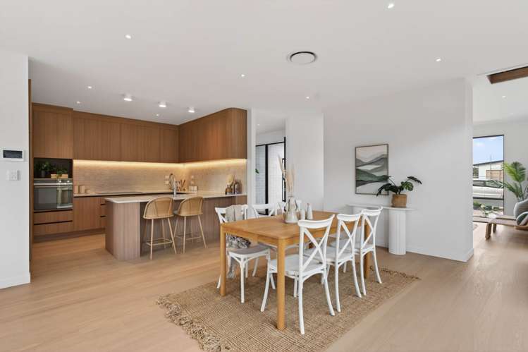 20 Beveridge Road One Tree Point_3